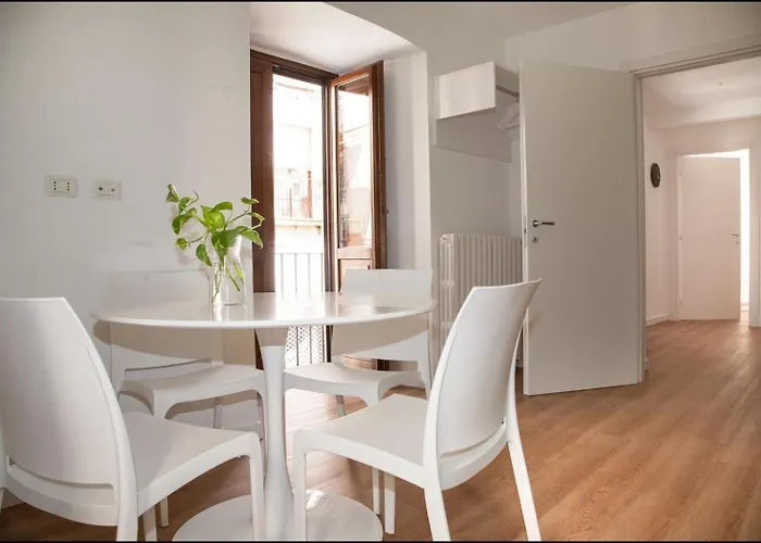 Dimora Marconi 维博瓦伦蒂亚